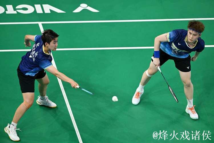 全运会羽毛球女子团体小组赛：浙江队胜湖北队